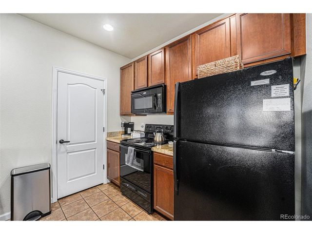 158 Village Rd E201, Granby, CO 80446