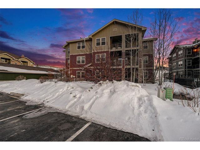 158 Village Rd E201, Granby, CO 80446