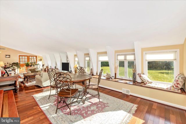 18820 WASCHE RD, Dickerson, MD 20842