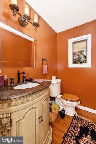 18820 WASCHE RD, Dickerson, MD 20842