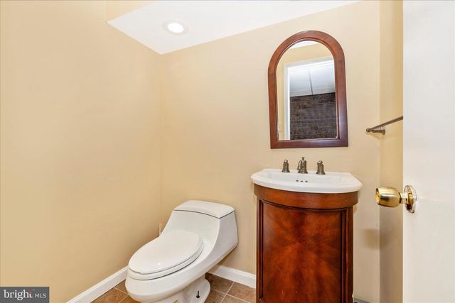 18820 WASCHE RD, Dickerson, MD 20842