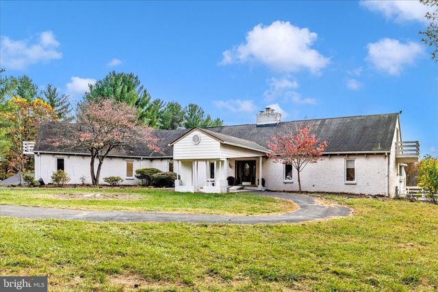 18820 WASCHE RD, Dickerson, MD 20842