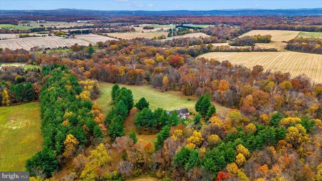 18820 WASCHE RD, Dickerson, MD 20842