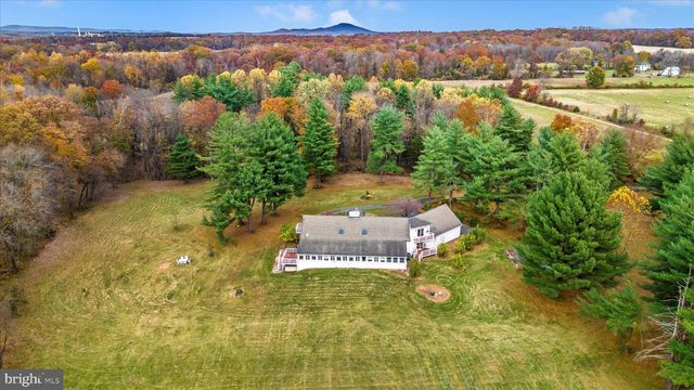 18820 WASCHE RD, Dickerson, MD 20842