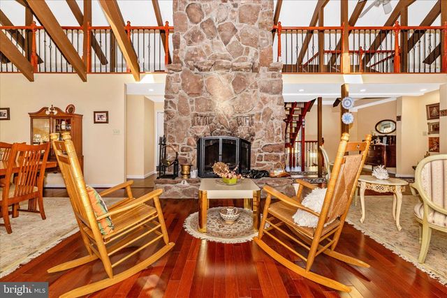 18820 WASCHE RD, Dickerson, MD 20842