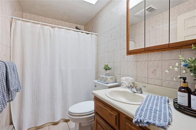 12 View Street, Lincoln, RI 02865