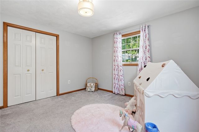 12 View Street, Lincoln, RI 02865
