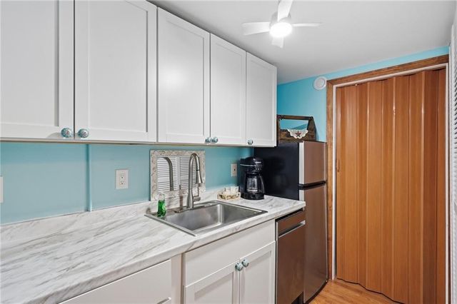 12 View Street, Lincoln, RI 02865