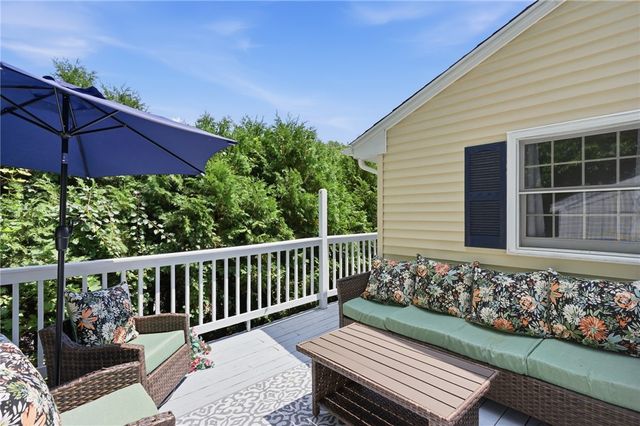 12 View Street, Lincoln, RI 02865