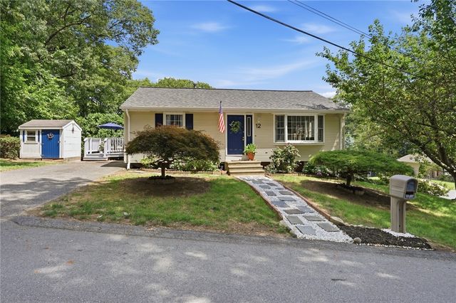 12 View Street, Lincoln, RI 02865