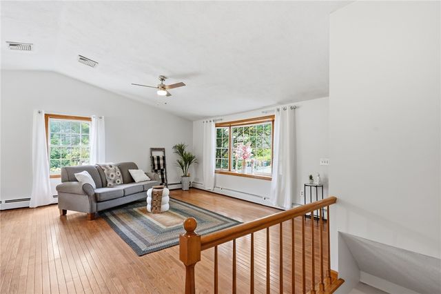 12 View Street, Lincoln, RI 02865
