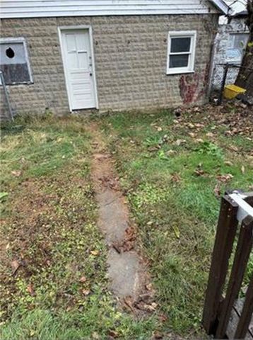 845 Anderson St, New Kensington, PA 15068