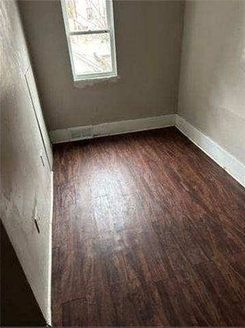 845 Anderson St, New Kensington, PA 15068