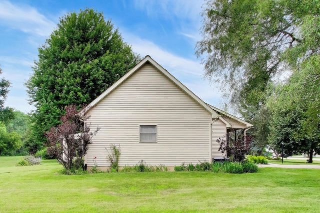 38172 N Holdridge Avenue, Beach Park, IL 60087