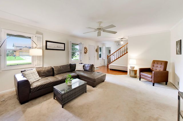 38172 N Holdridge Avenue, Beach Park, IL 60087