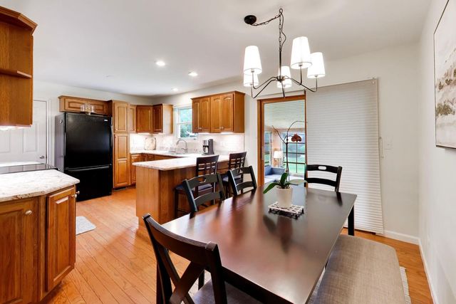 38172 N Holdridge Avenue, Beach Park, IL 60087