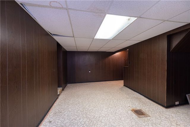 2511 Mcneilly Rd, Baldwin Twp, PA 15226