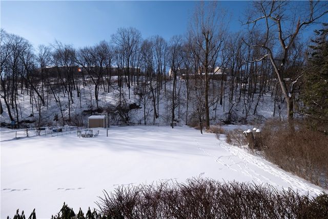 2511 Mcneilly Rd, Baldwin Twp, PA 15226