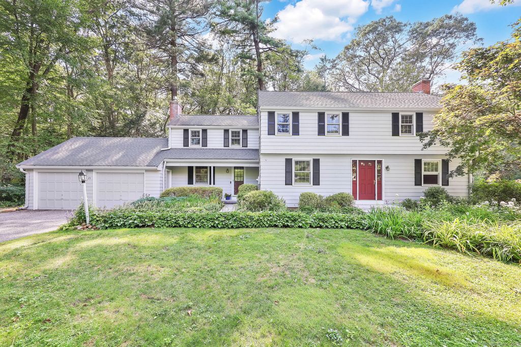 25 Highwood Drive, Avon, CT 06001