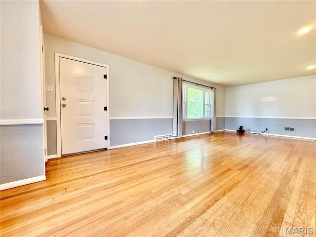 1107 Wilson Street, South Roxana, IL 62087