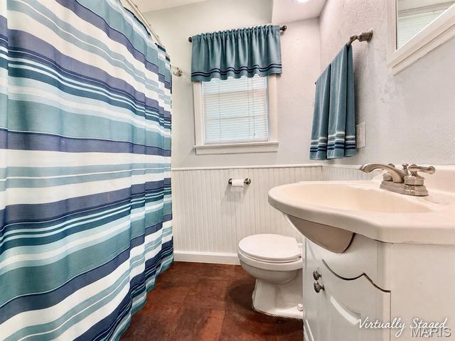 1107 Wilson Street, South Roxana, IL 62087