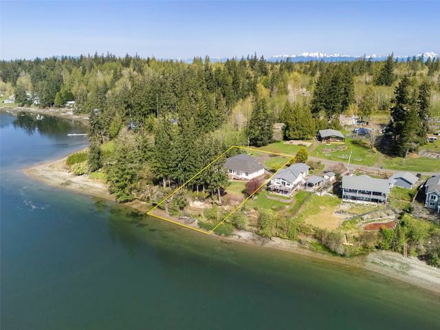 431 E Agate Beach Drive, Shelton, WA 98584