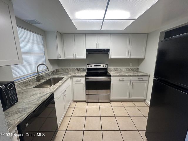 205 Palmetto Avenue 301, Merritt Island, FL 32953