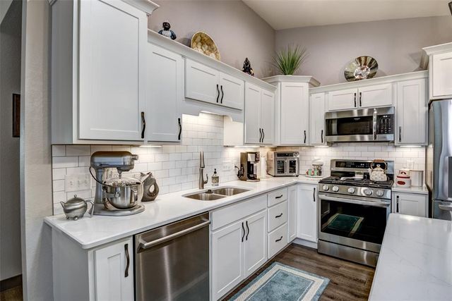 4852 Waylon Street, Eau Claire, WI 54703