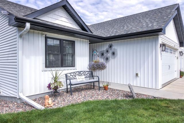 4852 Waylon Street, Eau Claire, WI 54703