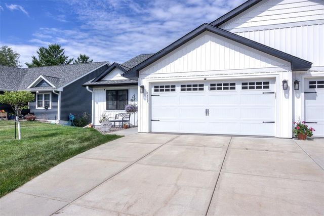 4852 Waylon Street, Eau Claire, WI 54703