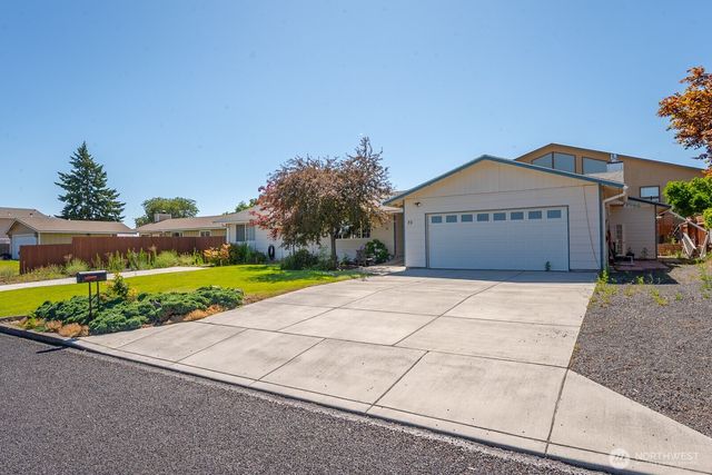 35 Ridge Drive, Ephrata, WA 98823