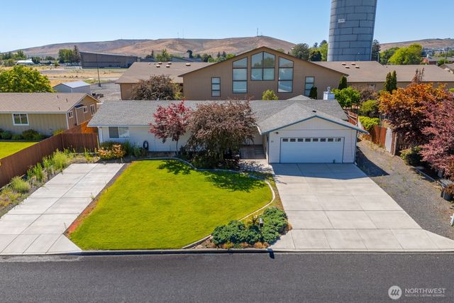 35 Ridge Drive, Ephrata, WA 98823