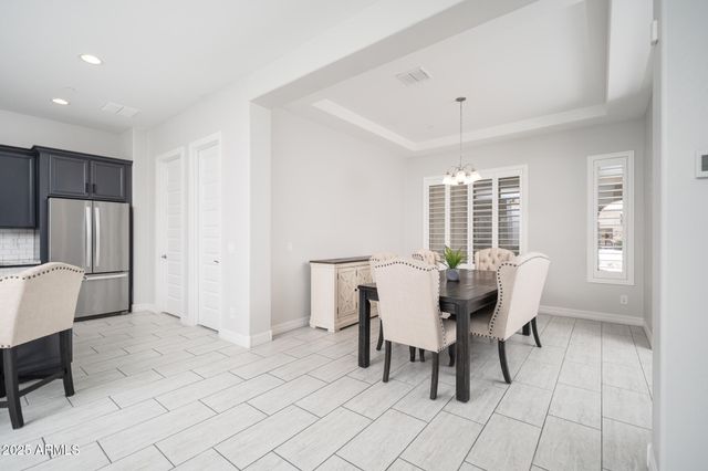 9752 W Rowel Road, Peoria, AZ 85383