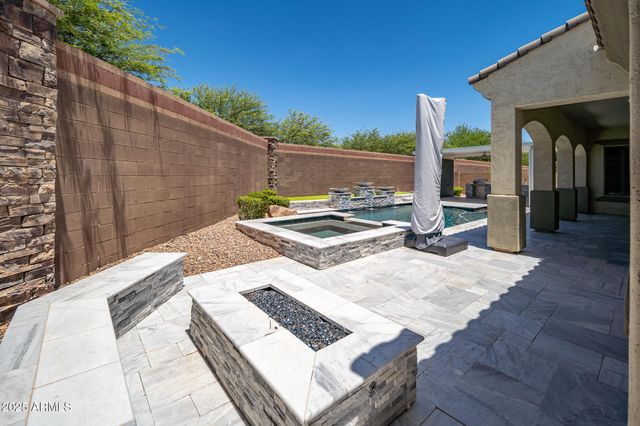 9752 W Rowel Road, Peoria, AZ 85383