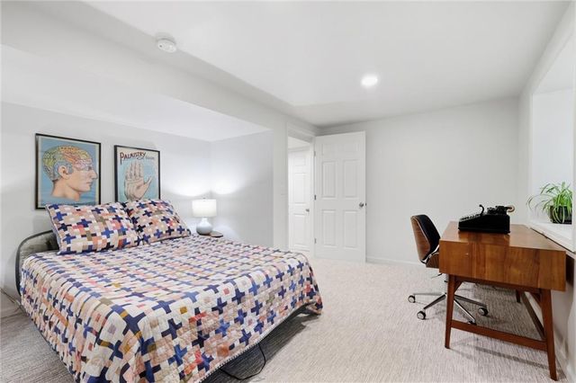 9500 Meadow Lane, Leawood, KS 66206
