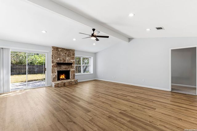 2871 BURNING ROCK ST, San Antonio, TX 78247