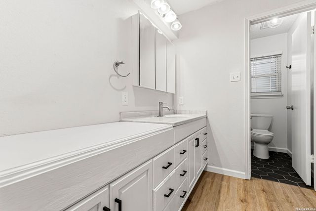 2871 BURNING ROCK ST, San Antonio, TX 78247
