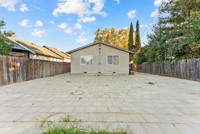 3611 23rd Ave, Sacramento, CA 95820