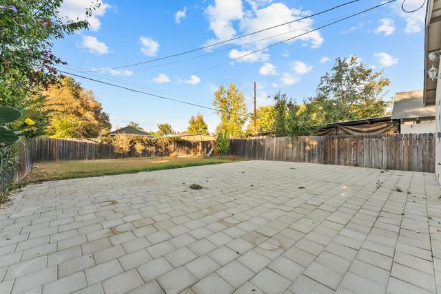 3611 23rd Ave, Sacramento, CA 95820