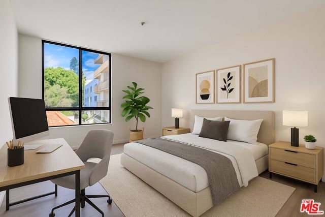 7320 Hawthorn Avenue 207, Los Angeles, CA 90046