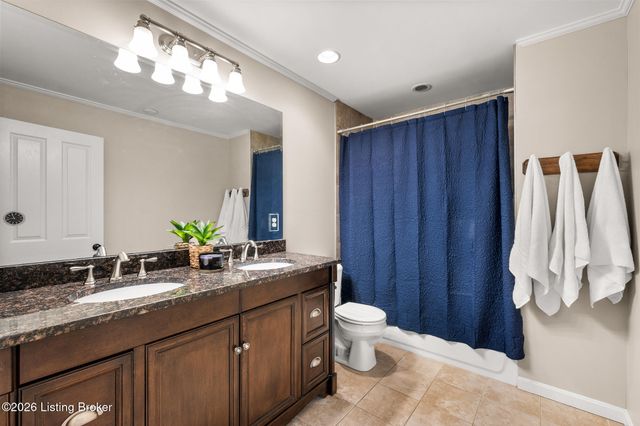 214 Brunswick Rd, Louisville, KY 40207