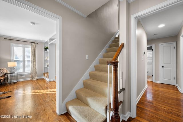 214 Brunswick Rd, Louisville, KY 40207