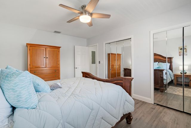 81 Marina Avenue, Key Largo, FL 33037