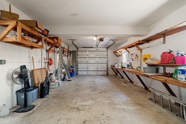 81 Marina Avenue, Key Largo, FL 33037