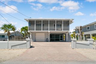 81 Marina Avenue, Key Largo, FL 33037