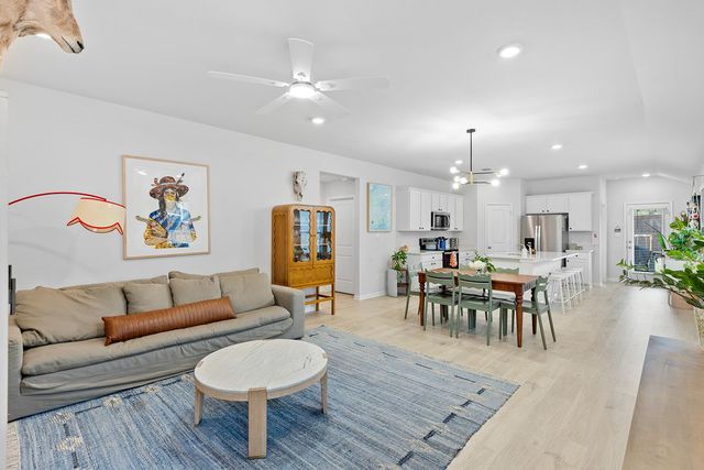 421 Lone Cedar RD, Marble Falls, TX 78654