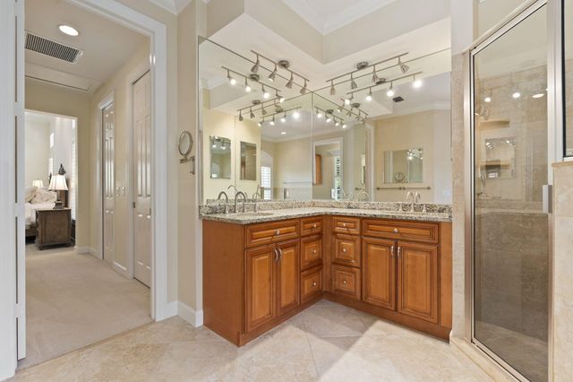 4 Castle Hill Way, Stuart, FL 34996