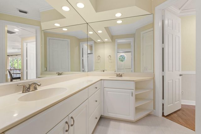 4 Castle Hill Way, Stuart, FL 34996