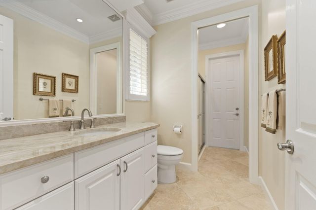 4 Castle Hill Way, Stuart, FL 34996