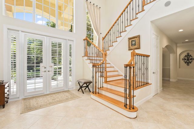 4 Castle Hill Way, Stuart, FL 34996